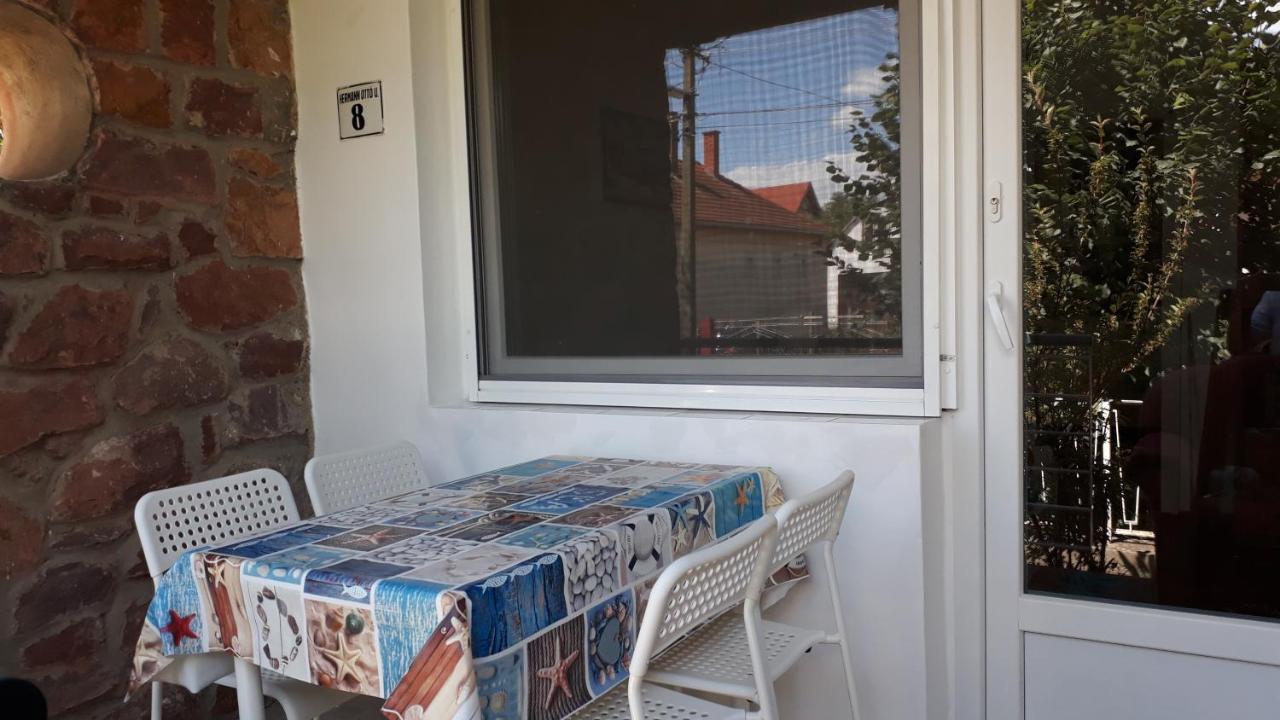 Clara Apartman Keszthely Extérieur photo